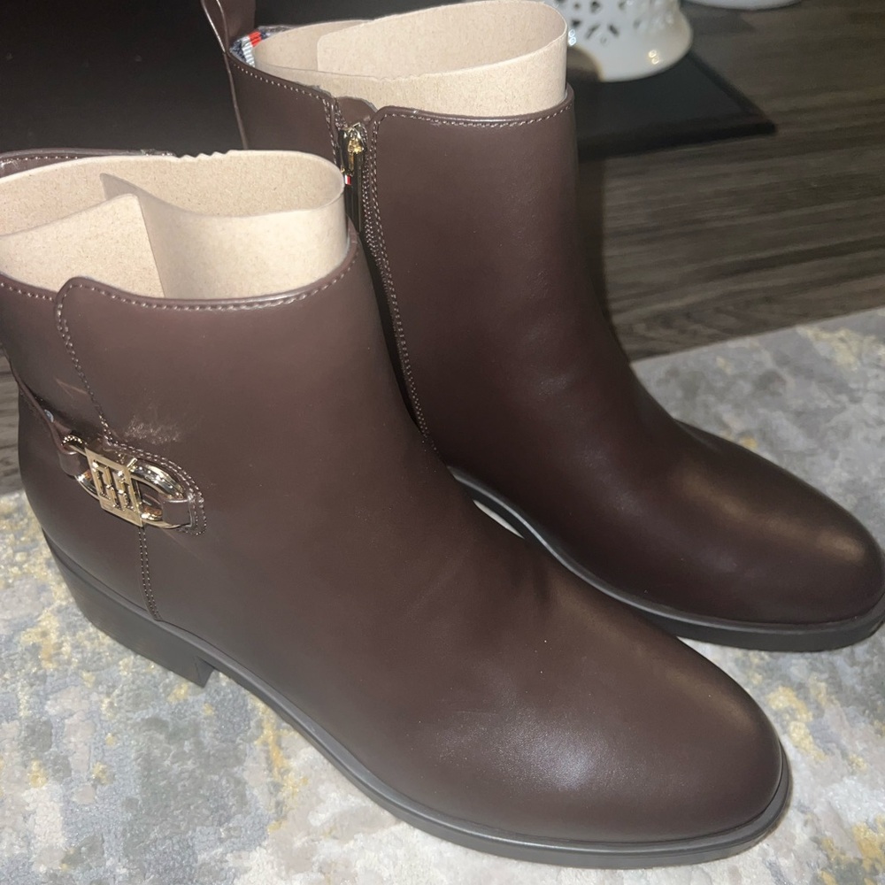 Tommy Hilfiger Imiera Dark Brown Ankle Boots